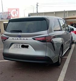 تويوتا سيينا